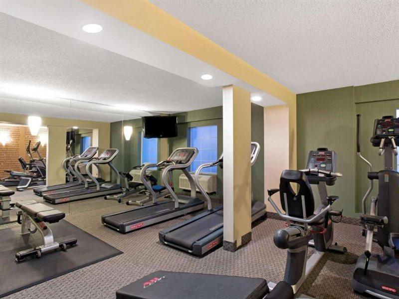 La Quinta By Wyndham Springfield Hotell Eksteriør bilde