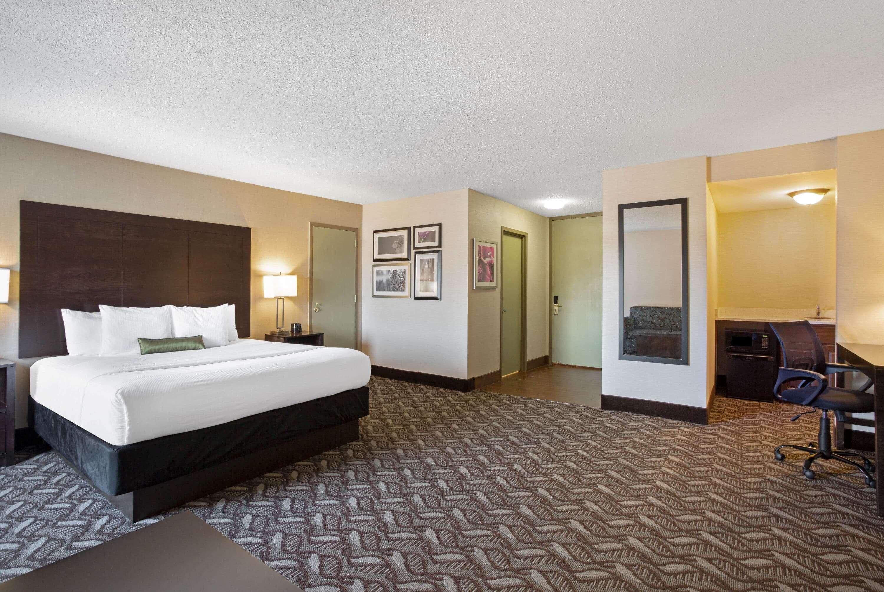 La Quinta By Wyndham Springfield Hotell Eksteriør bilde