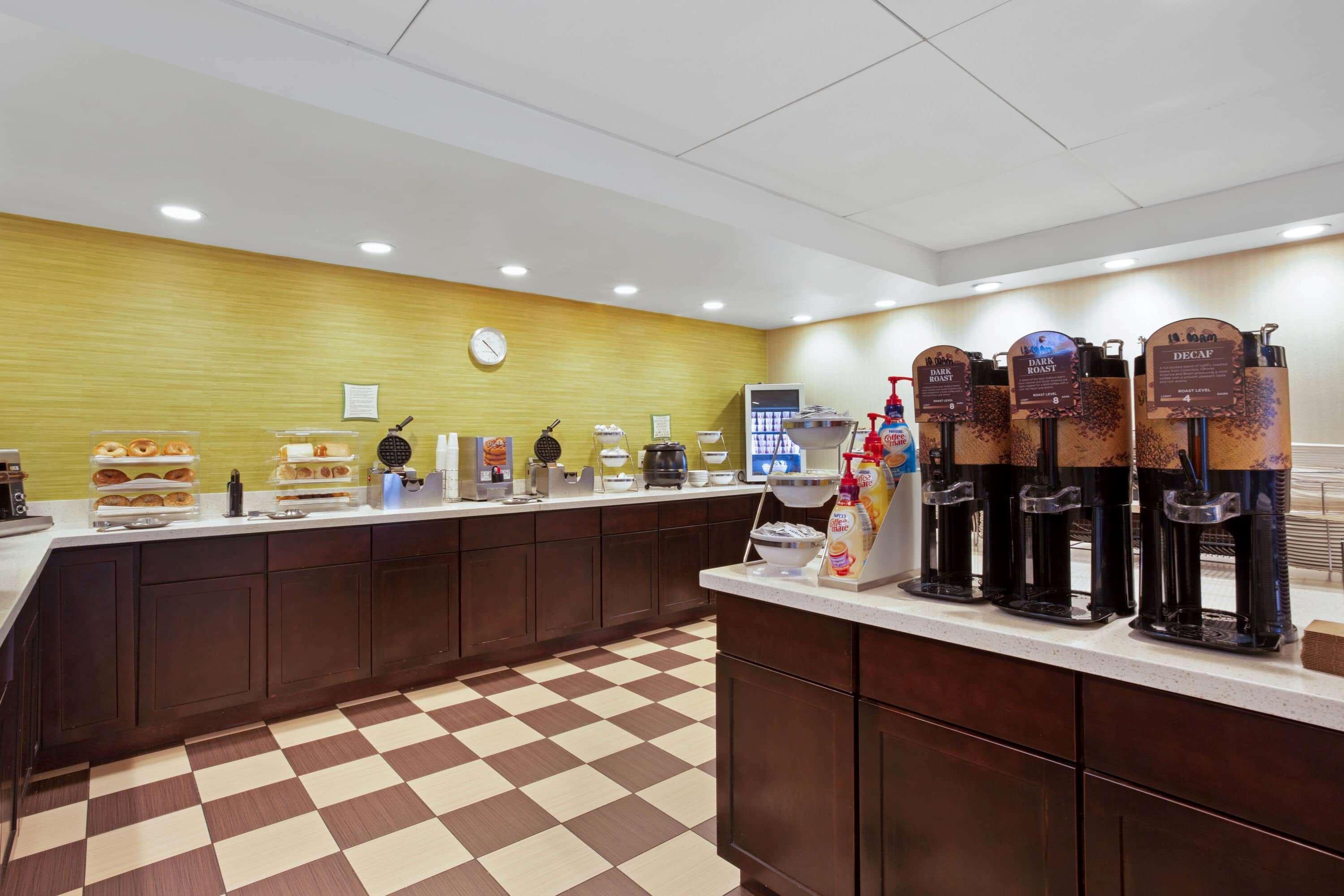 La Quinta By Wyndham Springfield Hotell Eksteriør bilde