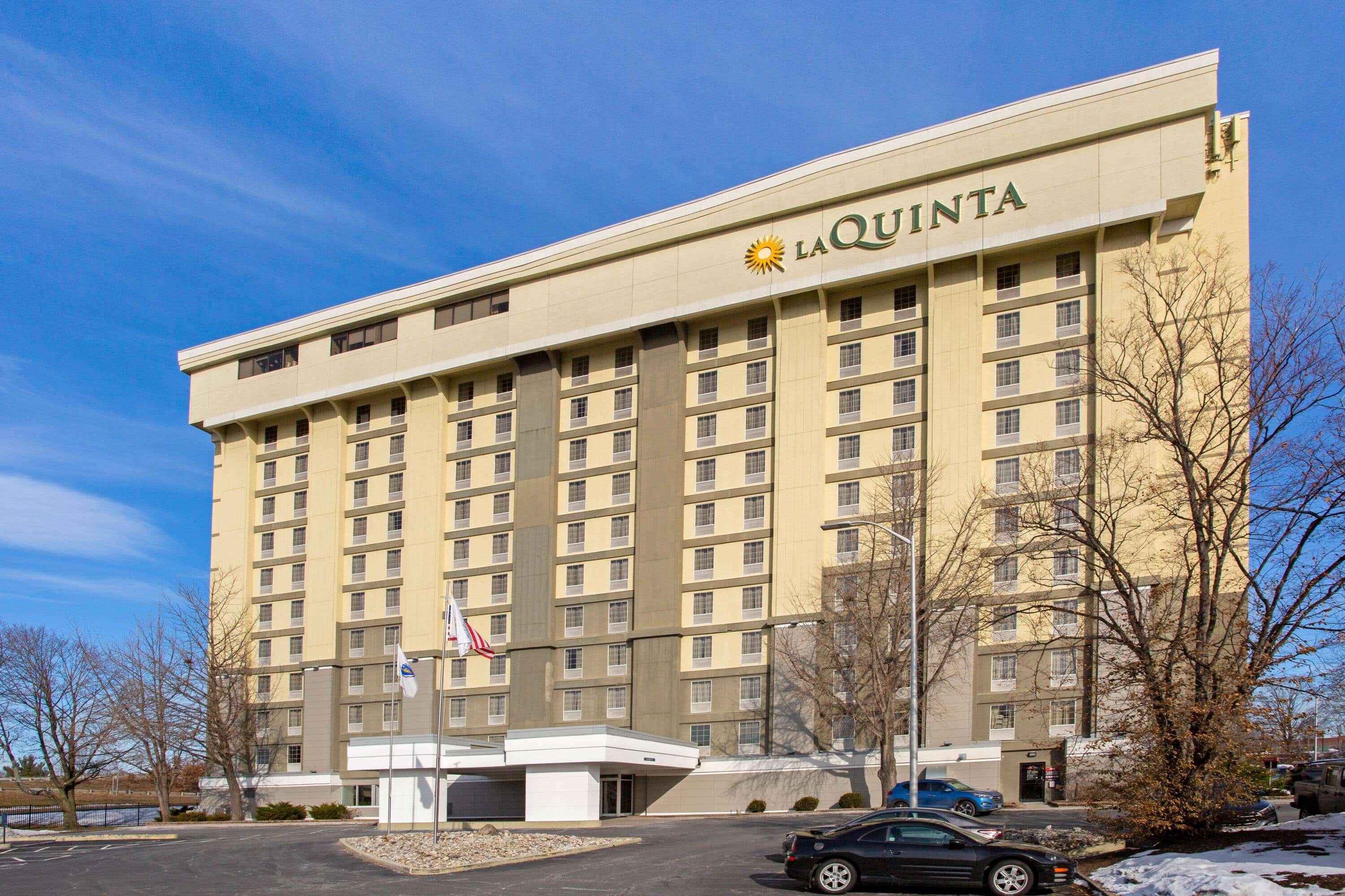 La Quinta By Wyndham Springfield Hotell Eksteriør bilde