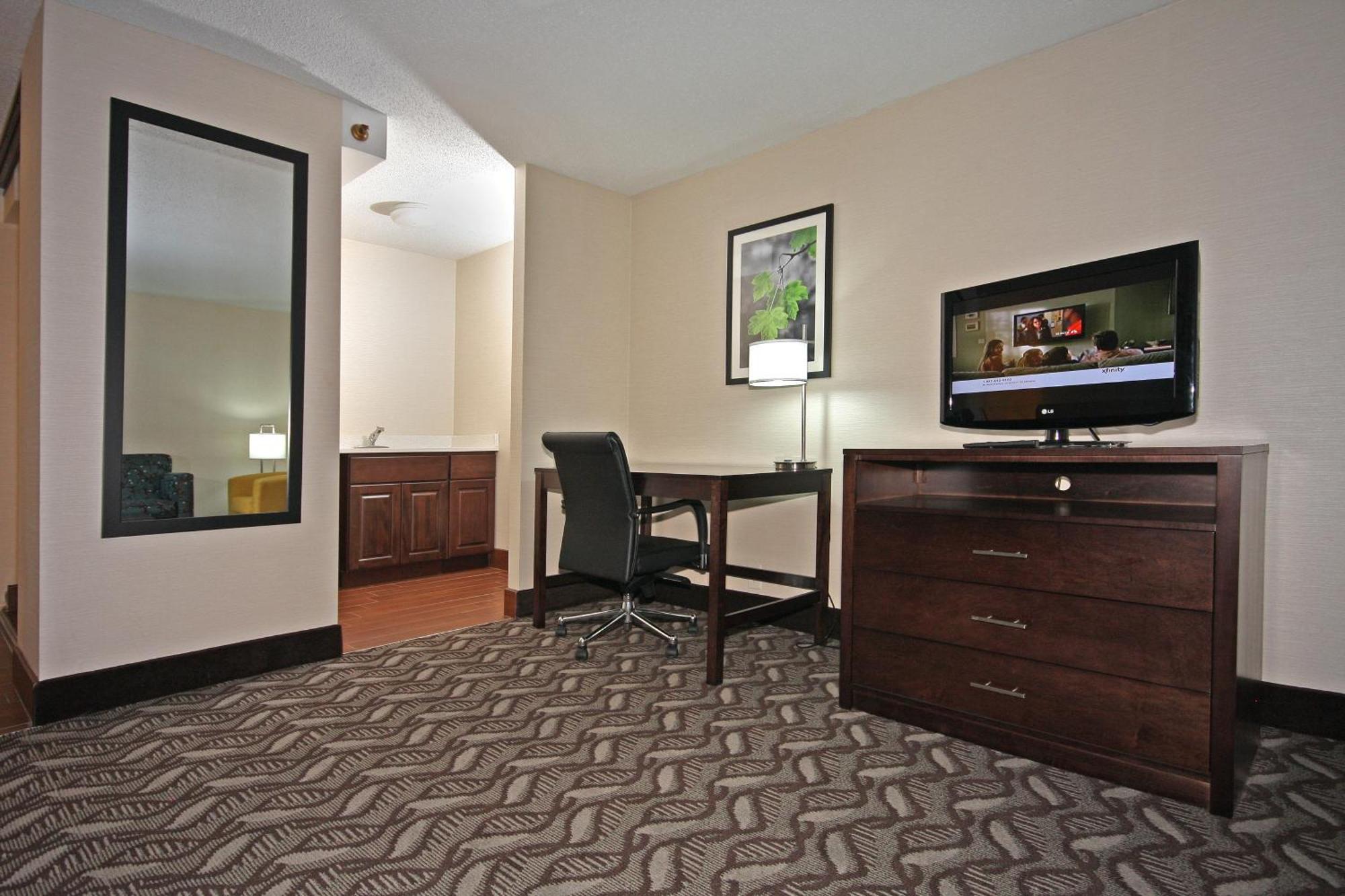 La Quinta By Wyndham Springfield Hotell Eksteriør bilde