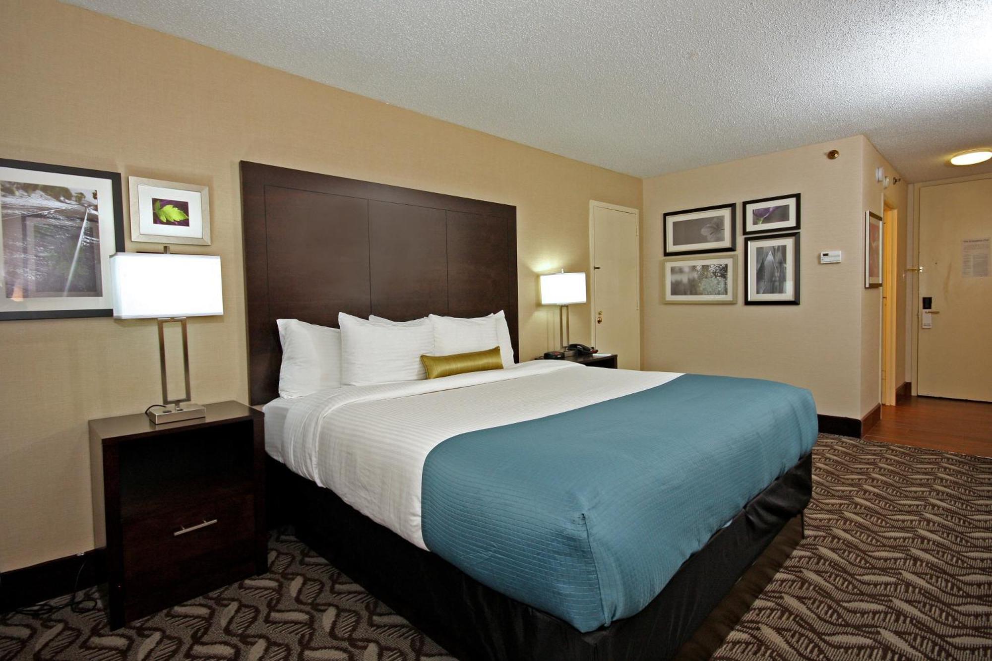 La Quinta By Wyndham Springfield Hotell Eksteriør bilde